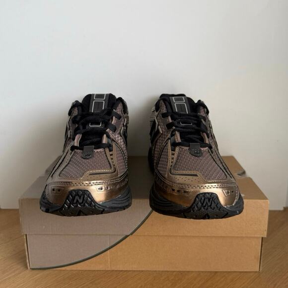 New Balance 1906 R Mushroom/Black Men Sneakers- SZ 12 main image 8